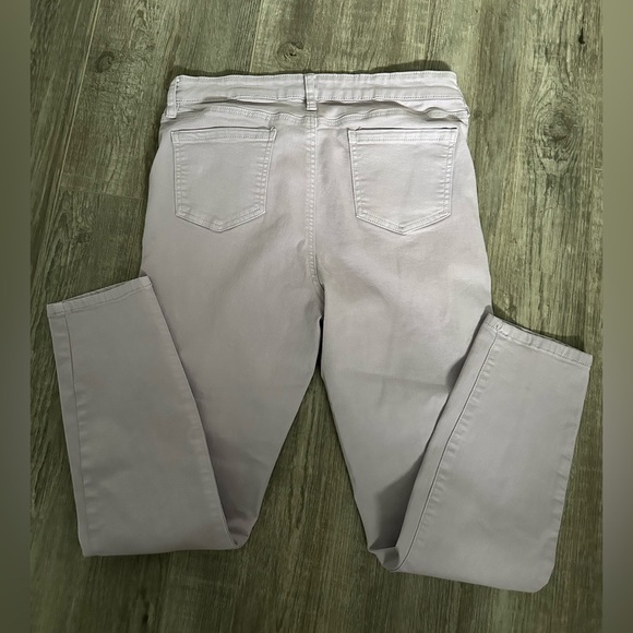 ❤️ Buffalo David Bitton Aubrey  Light Purple Straight Leg Jeans Size 10 NWOT - Picture 6 of 7